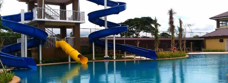 Aquamira Resort Cavite Exterior foto